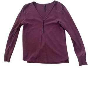 Kuhl Plum V-Neck Long Sleeve Henley. Sz large